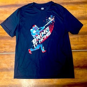 Stretchy T-shirt for working out